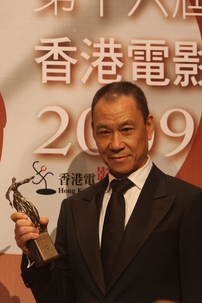 BODYGUARDS starts 2010 with its 1st BEST ACTOR Award
